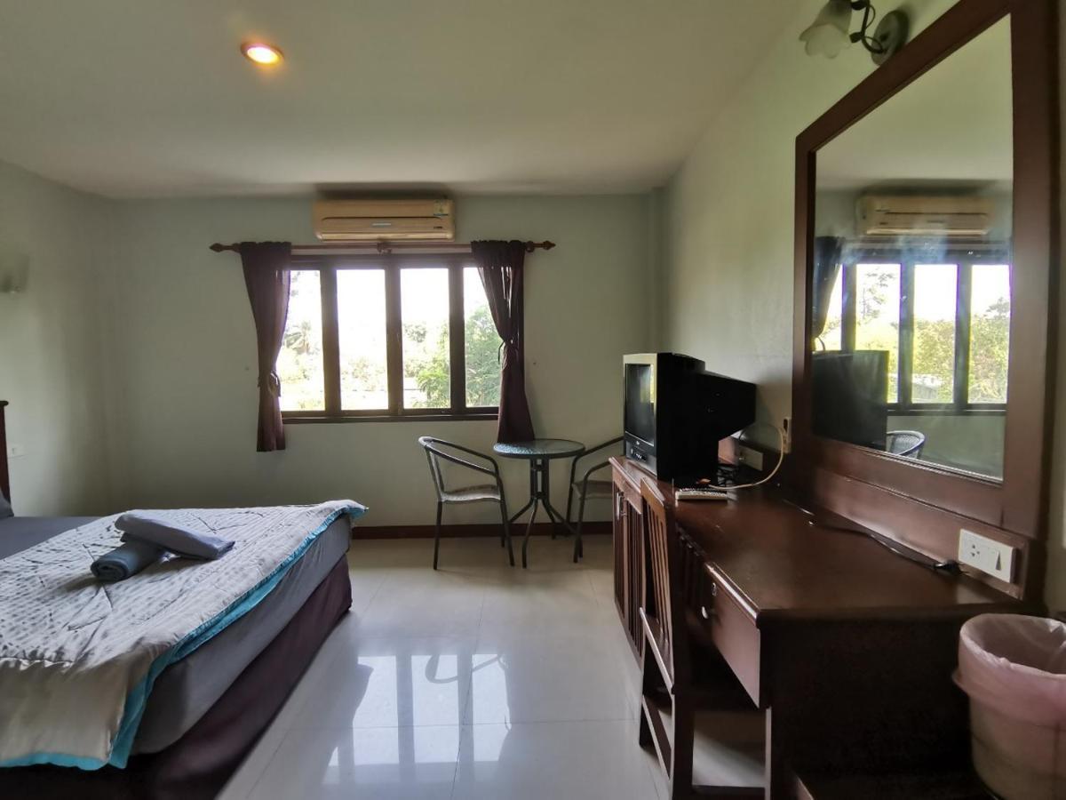 Oyo 616 Bonita House Samui Hotel Бофут Екстериор снимка